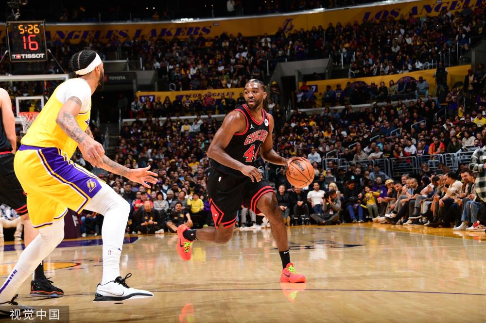 居勒尔的表 居勒尔的表