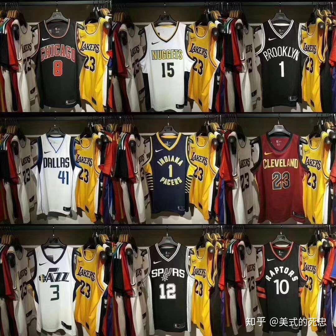 堂的背后故 堂的背后故