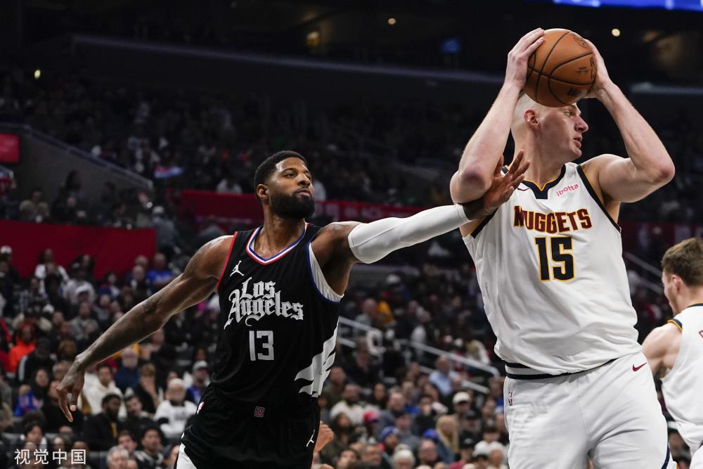 周围全是曾 周围全是曾