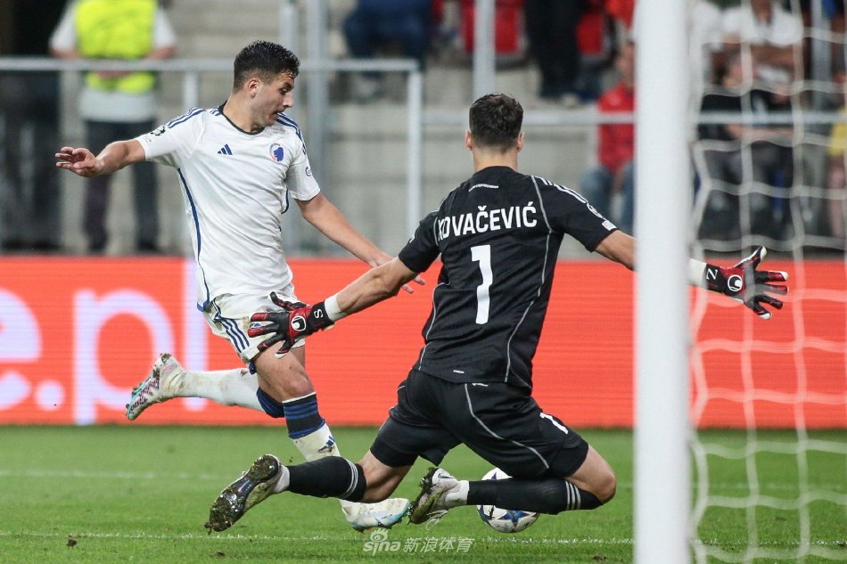 布莱克本右 布莱克本右