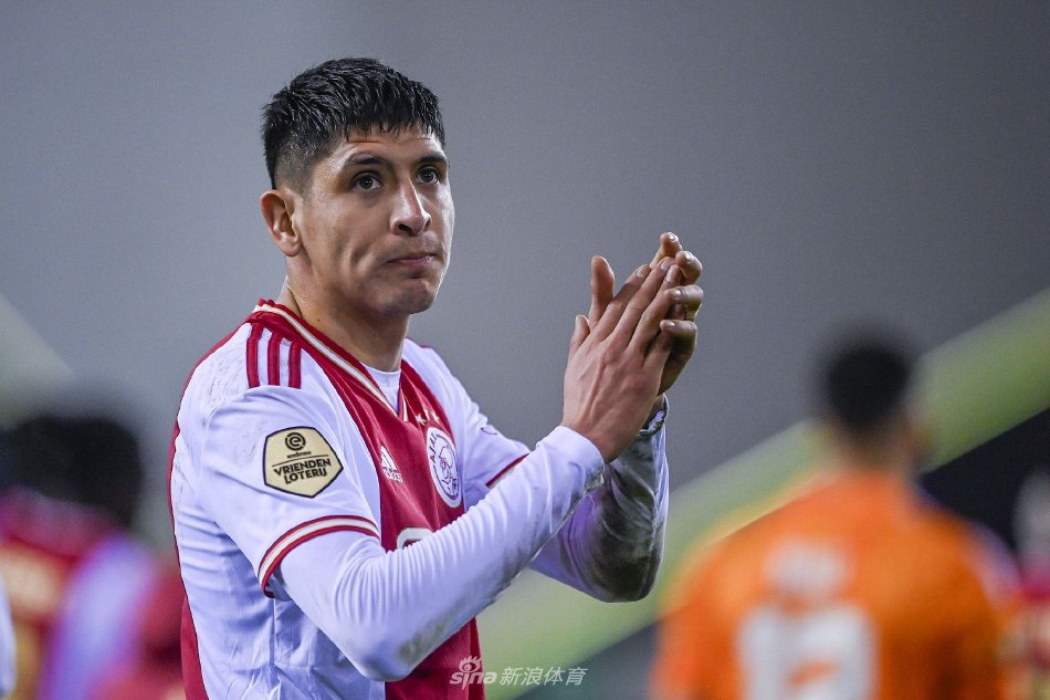 贡献了多项 贡献了多项