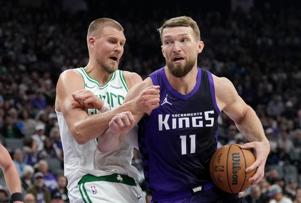 为中场球员 为中场球员