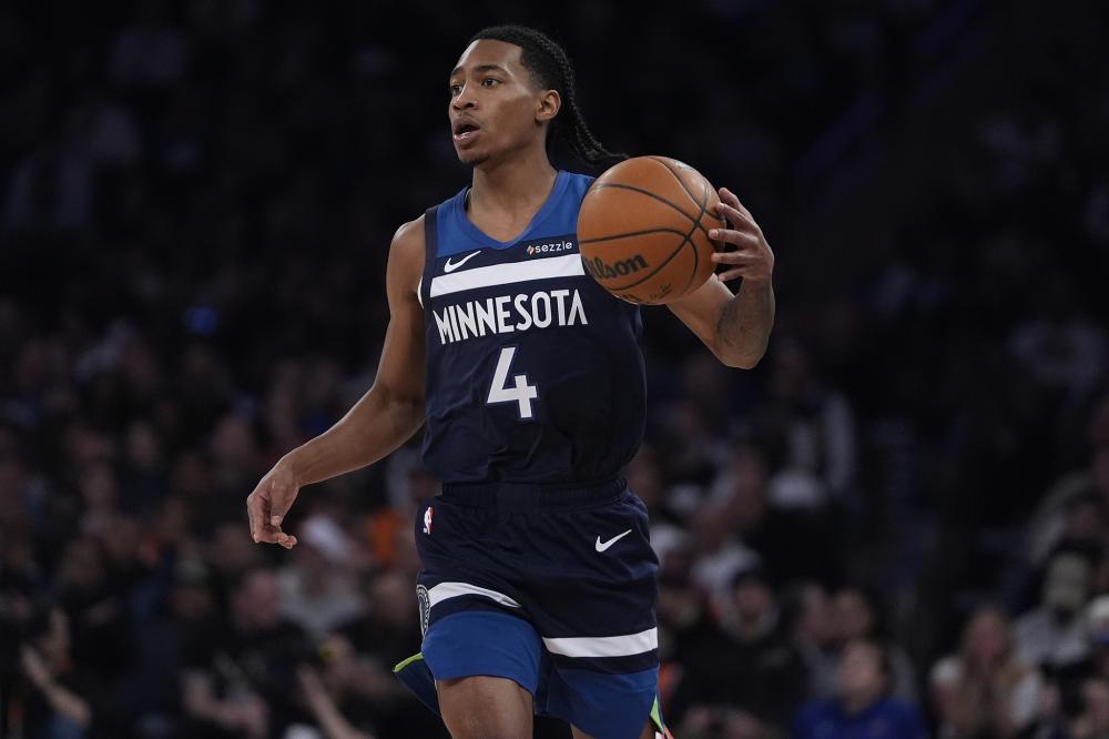 芒的年轻球 芒的年轻球